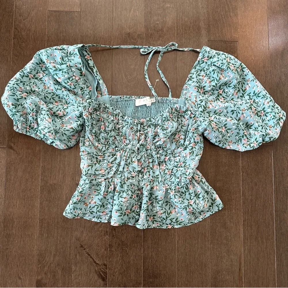 NWOT Astr The Label Clairemont Floral Milkmaid Peasant Boho Top Puff Sleeve XS - Picture 1 of 9